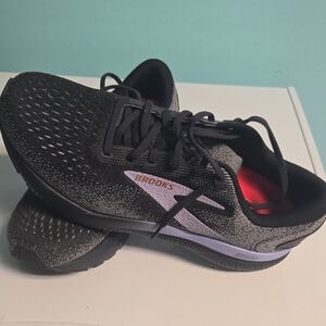 Brooks Women's Black and Lavender Athletic Shoes